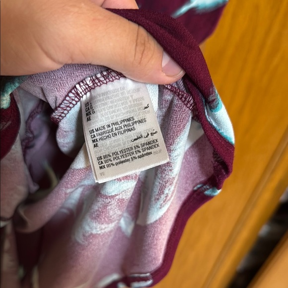 INC International Concepts Red Asymmetrical Cap Sleeve Blouse - Picture 4 of 4